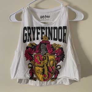 Loose fit Harry Potter Gryffindor muscle crop top